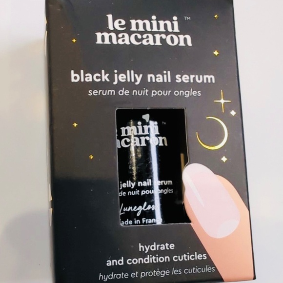 (3/30$) le mini macaron black jelly nail serum - Picture 3 of 3